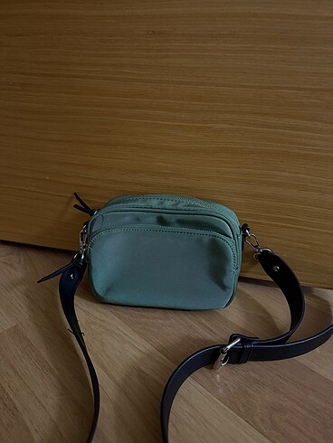 Stradivarius Çapraz Çanta