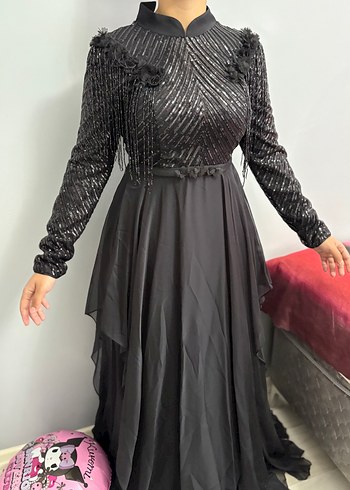 Uzun Kollu Siyah Gotik Drapeli Abiye Elbise