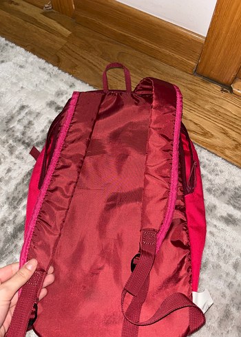 Quechua Kırmızı Fermuarlı Sırt Çantası - Görsel 3