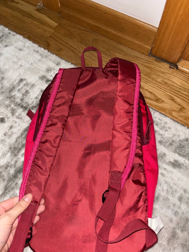 Quechua Kırmızı Fermuarlı Sırt Çantası - Görsel 3