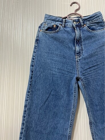 Stradivarius jean pantolon hiç giyilmedi