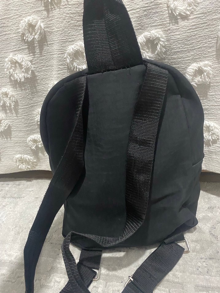 Siyah Kadın Sırt Çantası, Tokalı, Günlük - Görsel 4
