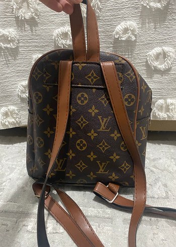 Kahverengi Deri Püsküllü Kadın Sırt Çantası - Görsel 2