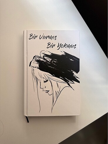  Beden Bir Varmış Bir Yokmuş / Meryem Nart