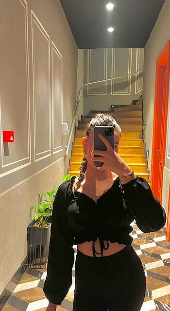 Beli büzgülü ayarlanabilir bluz