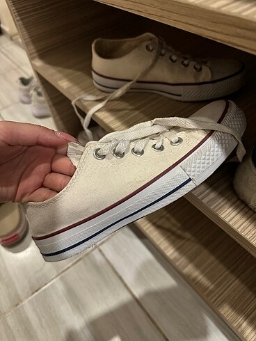 Converse