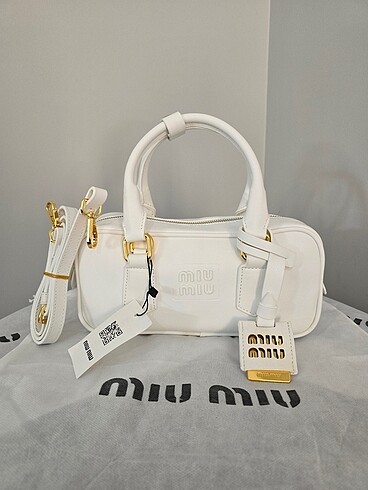 Miu Miu Arcadie Matelasse A+++ Kalite İthal Kadı Çantası