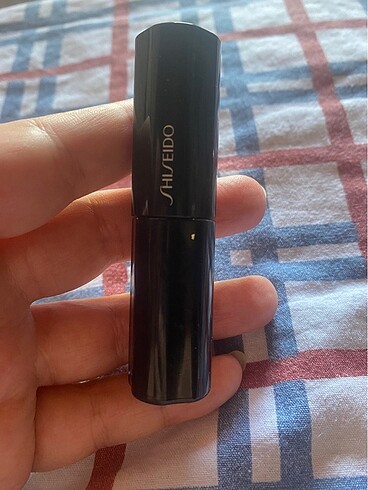 Shiseido lipgloss