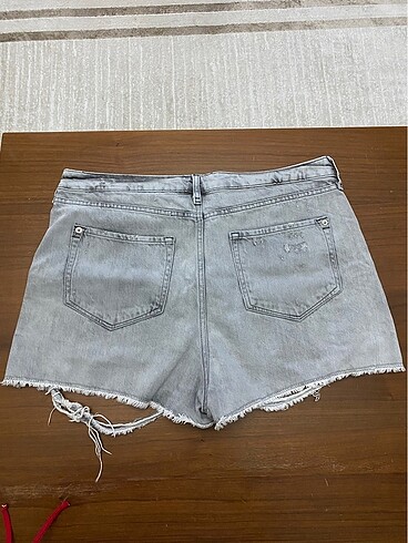 River Island şort