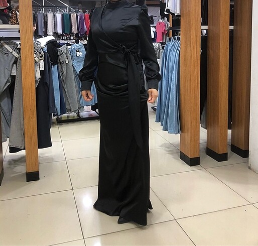 m Beden siyah Renk Saten abiye elbise