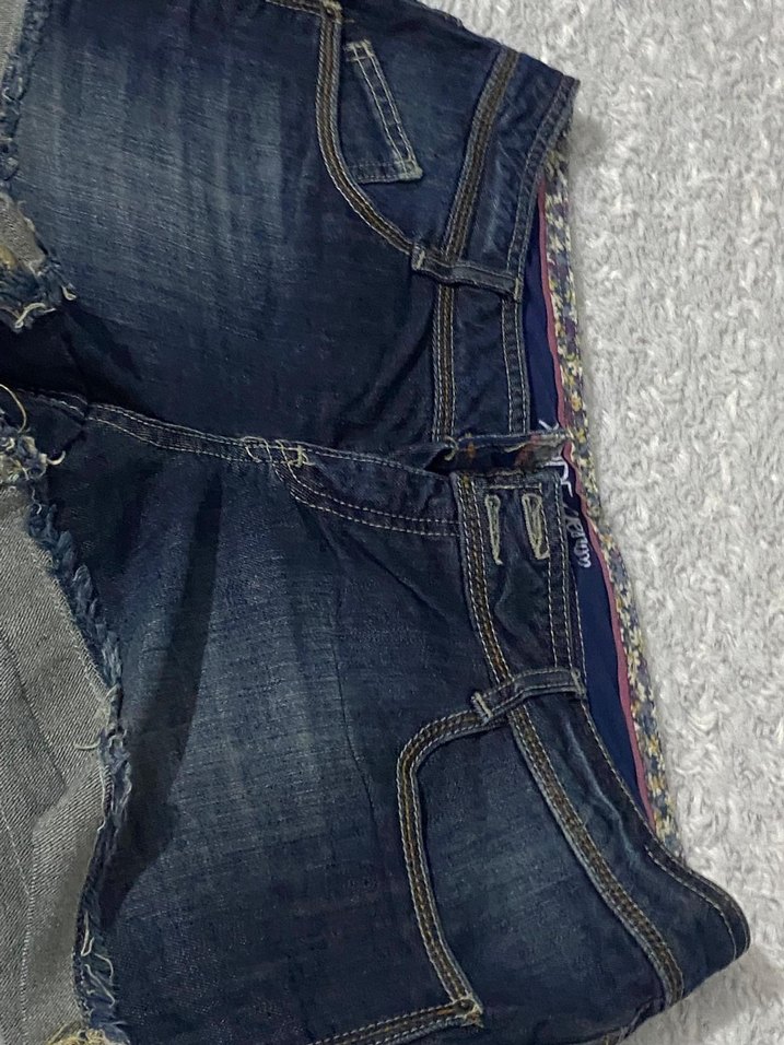 Kadın Koyu Mavi Kemerli Mini Kot Şort - Görsel 5