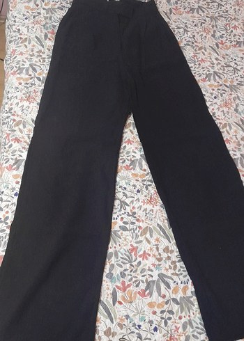 Siyah Kadın Kumaş Pantolon, Yırtmaçlı