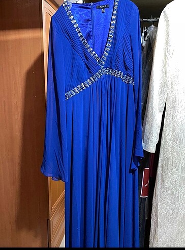 1 kere giyildi kınada