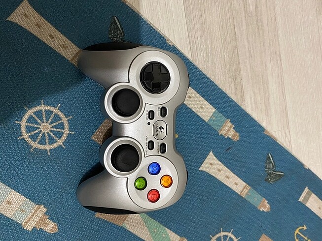 Logitech F710 Kablosuz Oyun Kolu