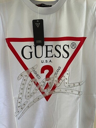 s Beden Guess tişört