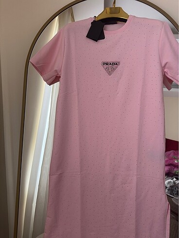 PRADA ELBİSE