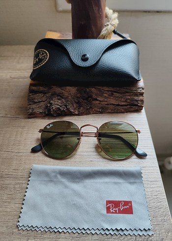 Ray Ban