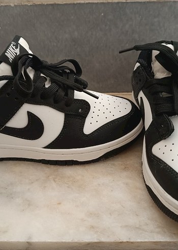 Nike Kadın Siyah Beyaz Street Wear Spor Ayakkabı
