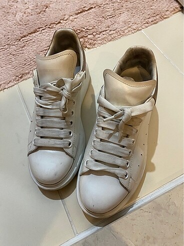 39 Beden Alexander Mcqueen Gold Sneaker