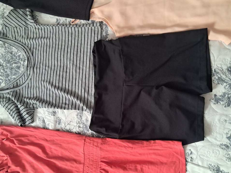 Gri Mini Hamile Şortu - Görsel 5