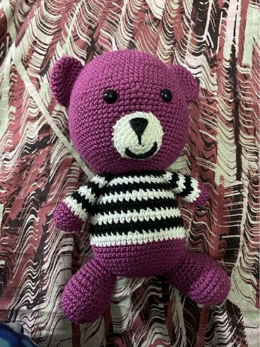 Amigurumi mor ayıcık bebek
