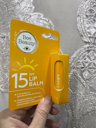 Bee beauty 15 spf lip balm - Görsel 4