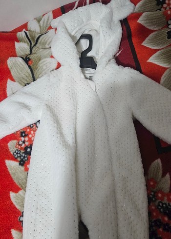 Kapüşonlu Beyaz Bebek Tulumu astronot - Görsel 3