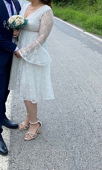 Nikah Elbisesi Güpürlü