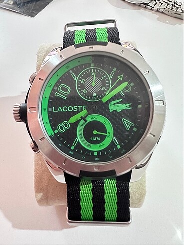 Lacoste saat nato kordon