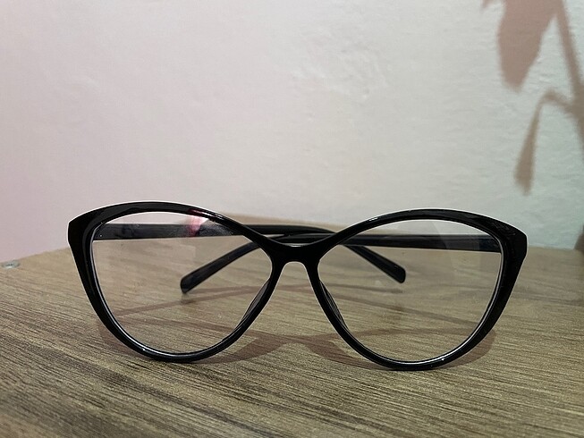 Optik çerçeve