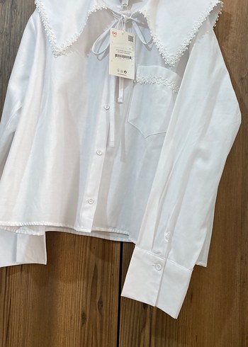 Nakış Detaylı Beyaz Kadın Gömlek - Görsel 4