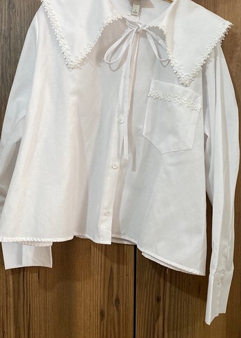 Nakış Detaylı Beyaz Kadın Gömlek - Görsel 2