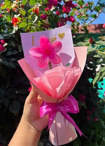 Lotus toka buketi