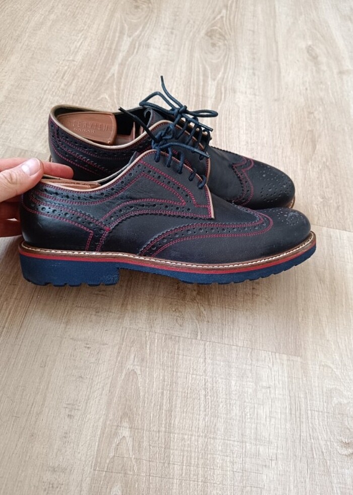 sıfır gibi orjinal Derimod Oxford gerçek deri 42 - Görsel 4