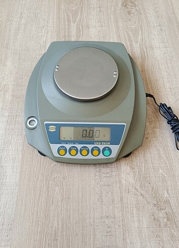 densi UFO tech hassas terazi 0-300 gr