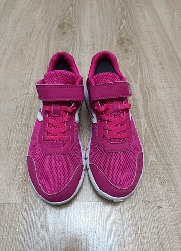 35 Beden pembe Renk Orjinal Decathlon New feel 35