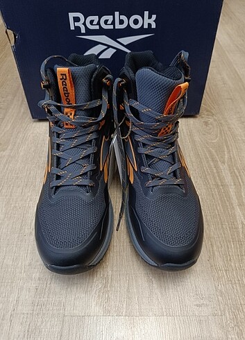 Sıfır orjinal Reebok Outdoor waterproof 45 - Görsel 4