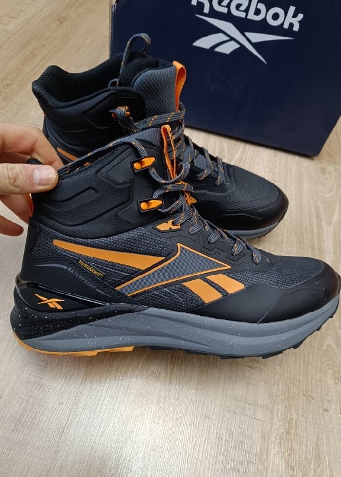 Sıfır orjinal Reebok Outdoor waterproof 45 - Görsel 5