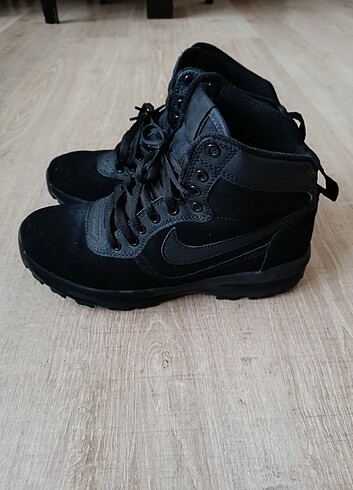 40 Beden siyah Renk Orjinal Nike MANOADOME spor bot