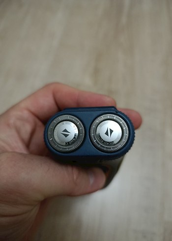 Beden Renk Renkli Philips Philishave 485 Traş Makinesi