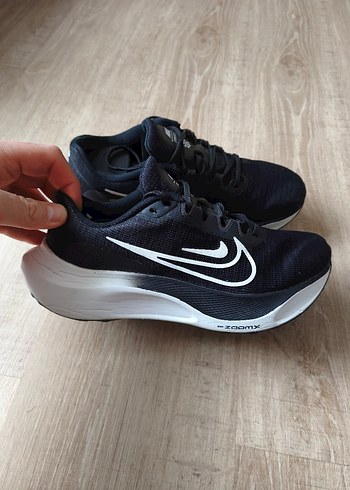 Orj.Nike zoom fly 5 - Görsel 3
