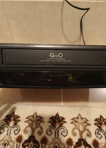 Beko VHS video kaset oynatıcı - Görsel 2