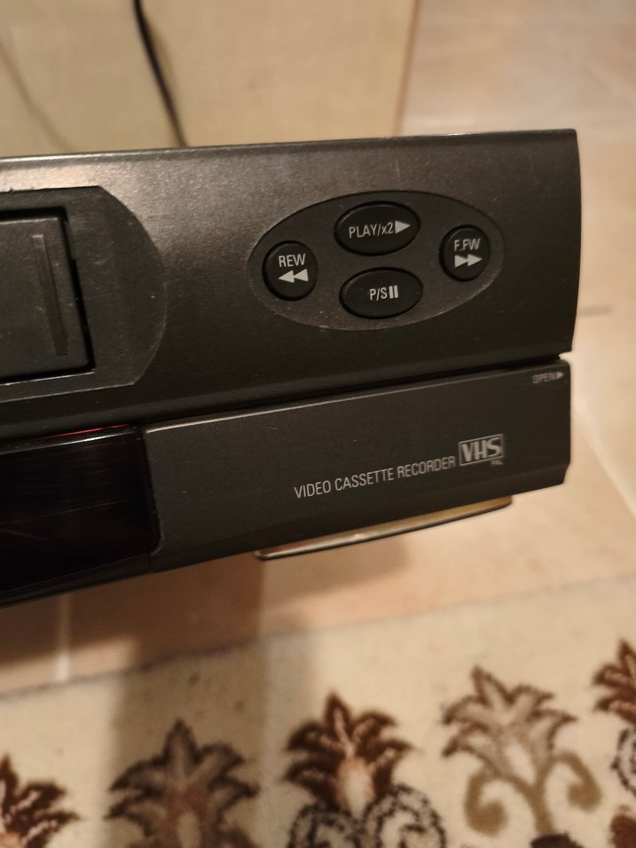 Beko VHS video kaset oynatıcı - Görsel 3