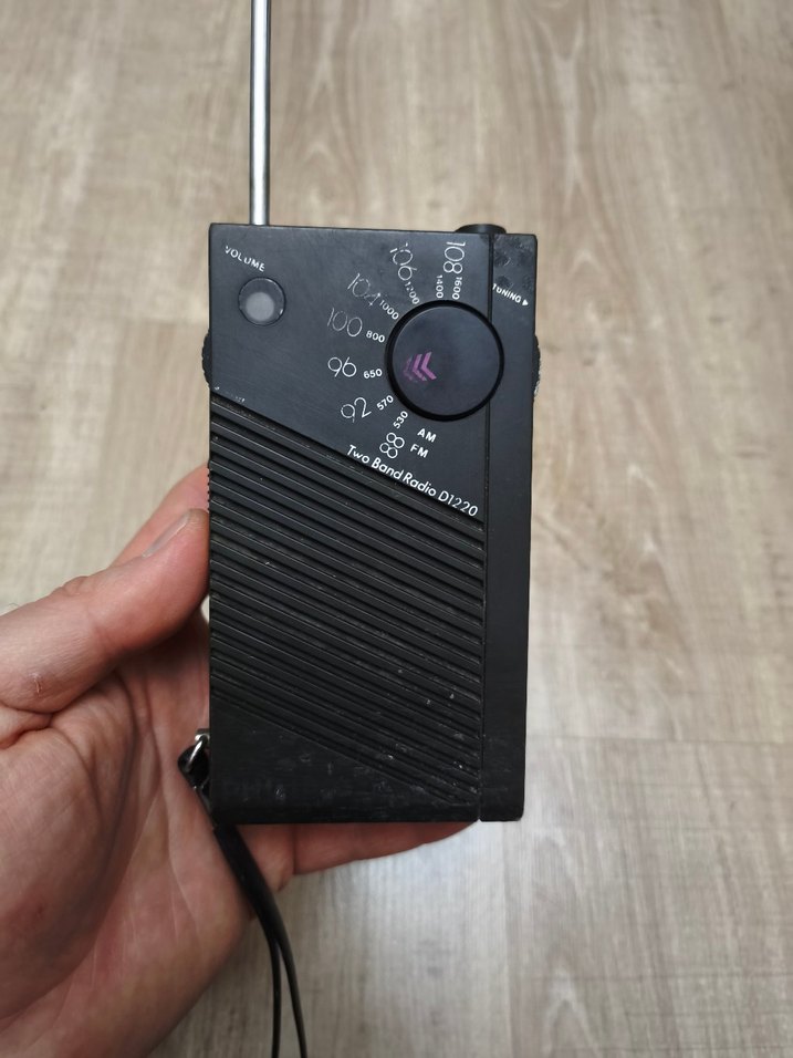 Philips Siyah Taşınabilir Radyo vintage eski - Görsel 3