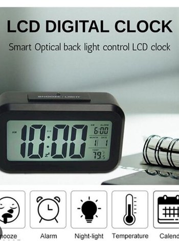 Siyah LCD Dijital Masa Saati
