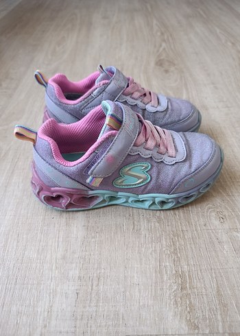 orjinal sorunsuz ışıklı skechers 28