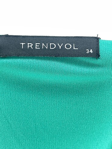 34 Beden çeşitli Renk Trendyol & Milla Kısa Elbise %70 İndirimli.