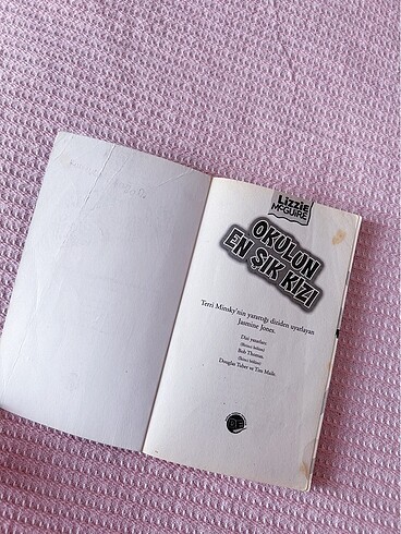 Lizzie McGuire Okulun En Şık Kızı Kitap - Görsel 3