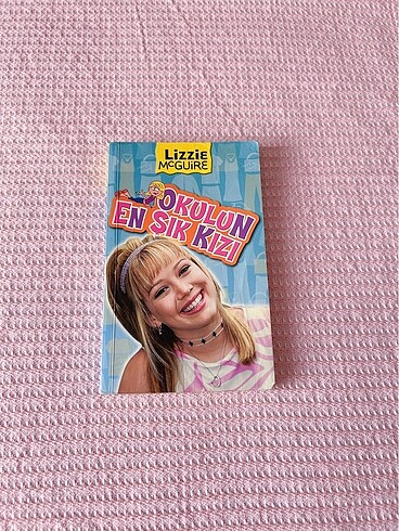Lizzie McGuire Okulun En Şık Kızı Kitap