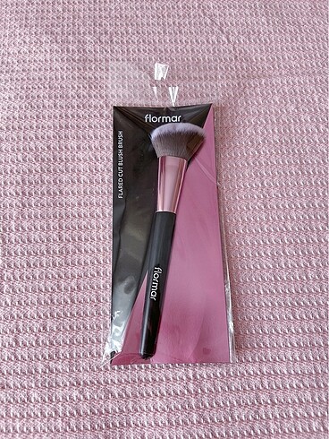 Flormar Allık Fırçası - Kontür Fırçası
